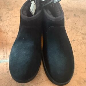 Time and Tru Black Ankle Boots